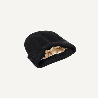 Gorro con forro de satén